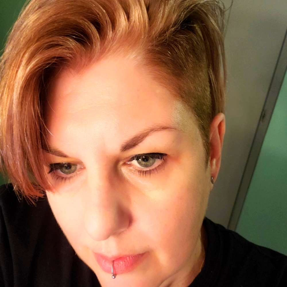 Meet your Posher, Tanya (aka) Tanz